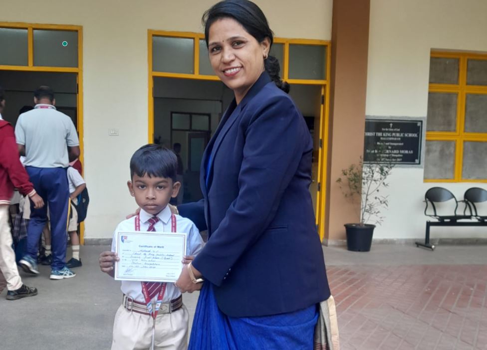 Mitansh V P of LKG B Shines with 1st Place in Inter-School Skating Competition!